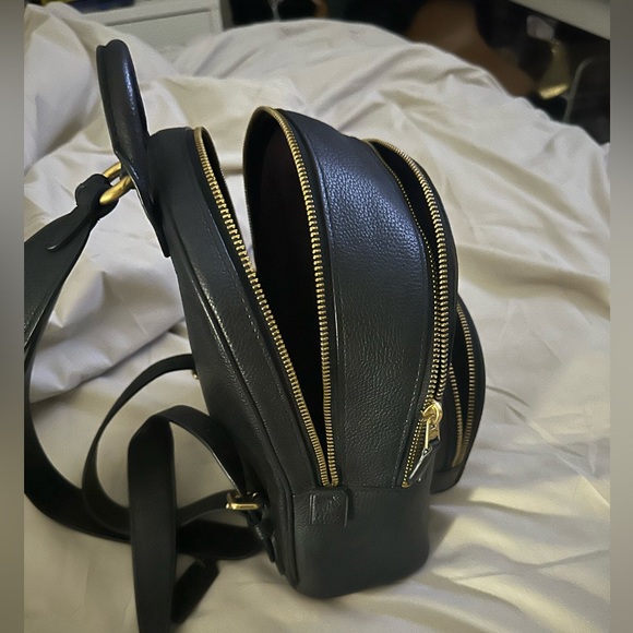 Sold - Picture 6 of 9